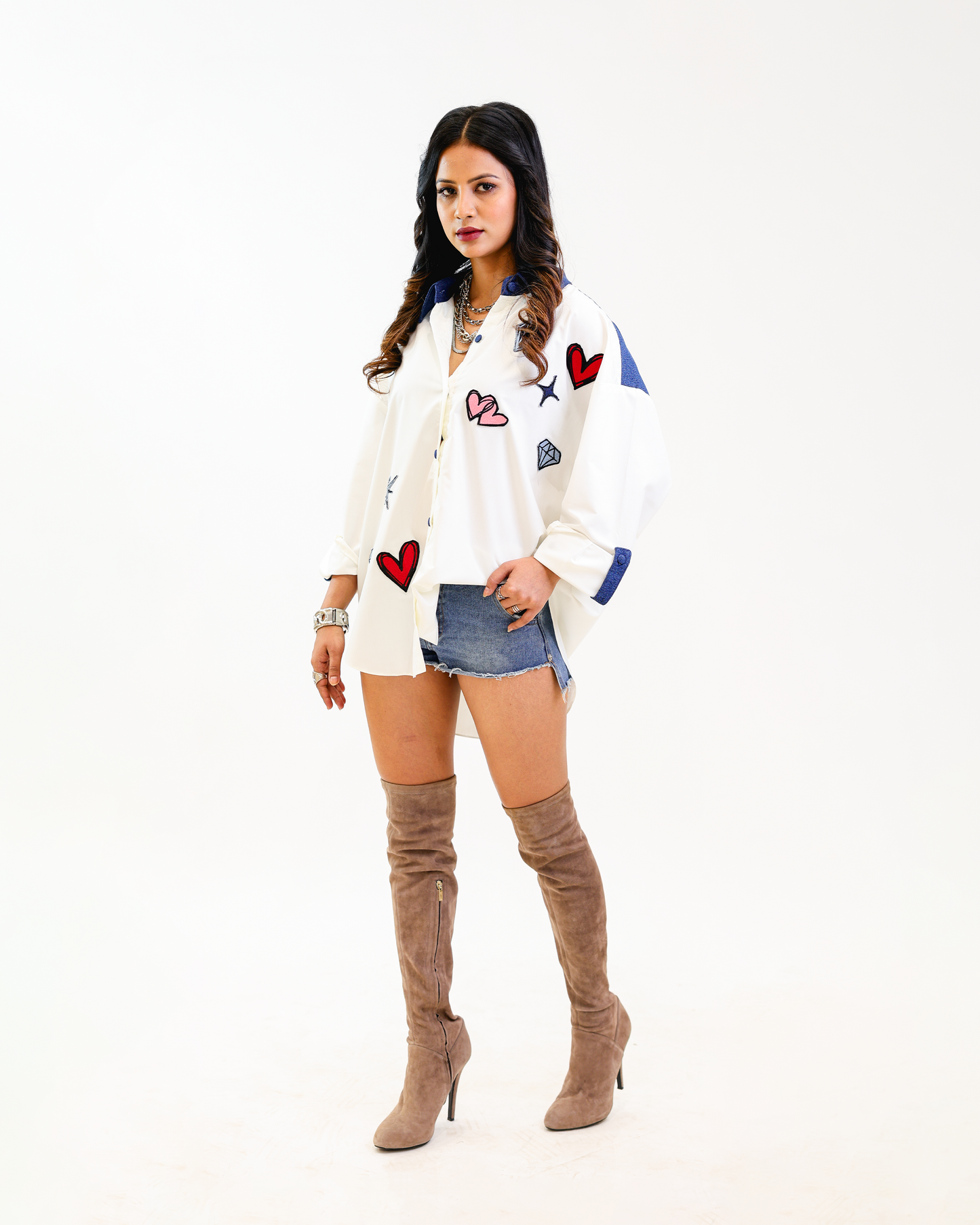 White Lovergirl shirt with embroidered patches by Noa- Made with Love